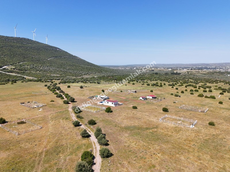 DİDİM BALOVADA SATILIK KÖŞE BAŞI  328M2 ARSA VE 682 ADA 5 PARSELDE 44M2 HİSSE HEDİYELİ 