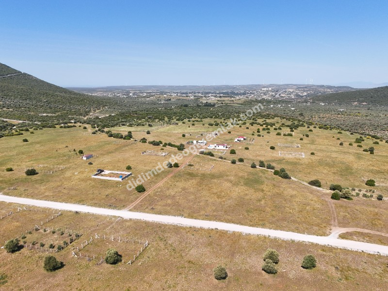 DİDİM BALOVADA SATILIK KÖŞE BAŞI  328M2 ARSA VE 682 ADA 5 PARSELDE 44M2 HİSSE HEDİYELİ 