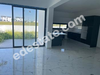 Lefkoşa Alayköy Bölgesinde SATILIK 4+1 SIFIR VİLLA - Araç Takası Kabul Edilir