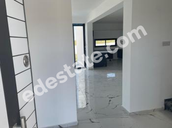 Lefkoşa Alayköy Bölgesinde SATILIK 4+1 SIFIR VİLLA - Araç Takası Kabul Edilir