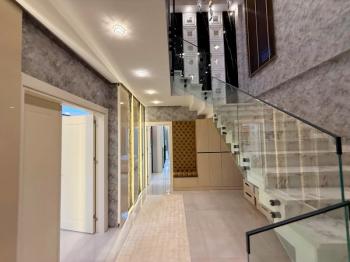 Didim Akbükde 500 M2 Arsa Üzerinde Satılık 4+1  Lüks Villa