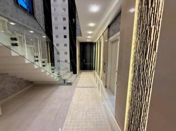 Didim Akbükde 500 M2 Arsa Üzerinde Satılık 4+1  Lüks Villa