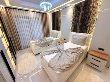 Didim Akbükde 500 M2 Arsa Üzerinde Satılık 4+1  Lüks Villa