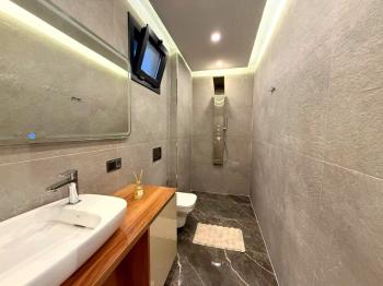 Didim Akbükde 500 M2 Arsa Üzerinde Satılık 4+1  Lüks Villa