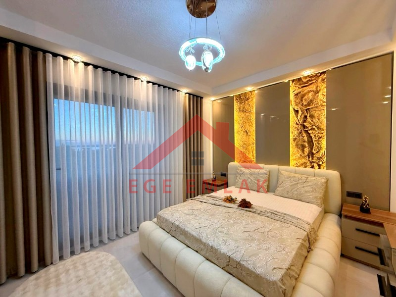 Didim Akbükde 500 M2 Arsa Üzerinde Satılık 4+1  Lüks Villa