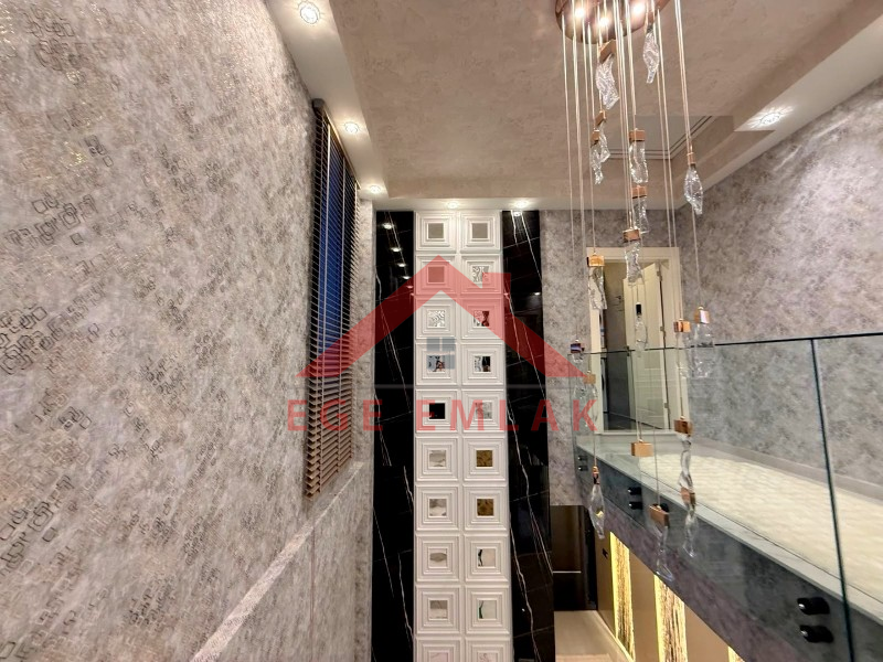 Didim Akbükde 500 M2 Arsa Üzerinde Satılık 4+1  Lüks Villa