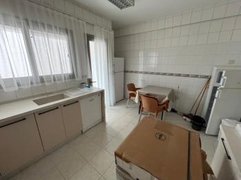KÖŞKLÜÇİFTLİK'DE CADDE ÜZERİNDE FUL EŞYALI 3+1 KİRALIK DAİRE 