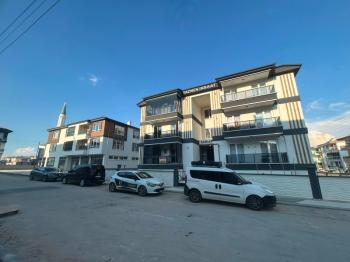 AFYON ÜÇOK EMLAKTAN KANLICA MAH 3+1 110M² SIFIR AYARINDA SATILIK DAİRE 