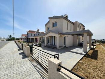MAĞUSA YENİBOĞAZİÇİ BÖLGESİNDE SATILIK 4+1 VİLLA