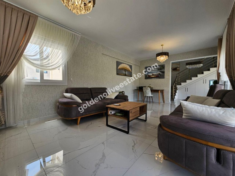 MAĞUSA YENİBOĞAZİÇİ BÖLGESİNDE SATILIK 4+1 VİLLA