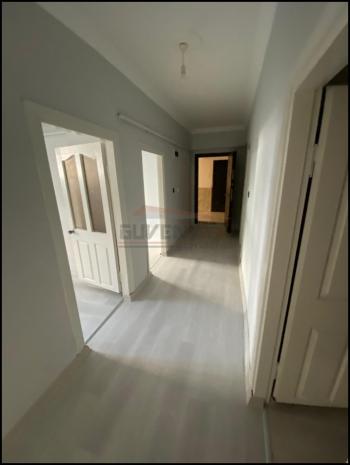 GÜVENAY - ÇORUM OSMANCIK CADDESİ ÜZERİ SATILIK 3+1 DAİRE 