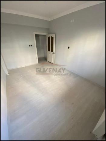 GÜVENAY - ÇORUM OSMANCIK CADDESİ ÜZERİ SATILIK 3+1 DAİRE 