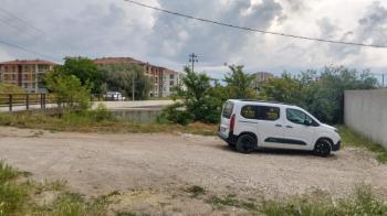 AFYON ÜÇOK EMLAKTAN MAREŞAL F ÇAKMAK MAH SATILIK 7320M² BESİHANELİ 2 KATLI EV 