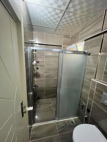 Antre Emlak'tan Kiralık Bozyaka Hastane Yanı Bahar Mahallesinde Narlık Durağında 3+1,Otoparklı Bakımlı Daire