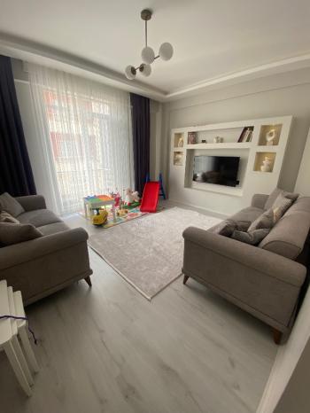 GÜVENAY - ÇORUM İMAM HATİP CAMİİ ARKASINDA ARA KAT 3+1 DAİRE