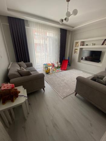 GÜVENAY - ÇORUM İMAM HATİP CAMİİ ARKASINDA ARA KAT 3+1 DAİRE