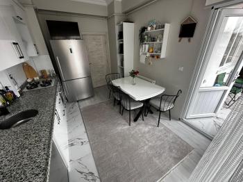 GÜVENAY - ÇORUM İMAM HATİP CAMİİ ARKASINDA ARA KAT 3+1 DAİRE