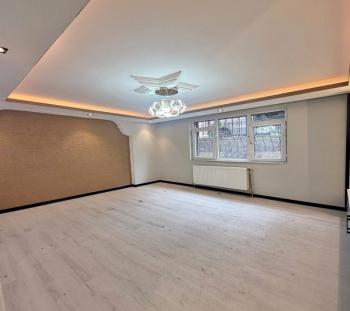 BAHÇEŞEHİR 2.KISIM 3+1 BALKONLU YENİ KREDİYE UYGUN SATILIK DAİRE