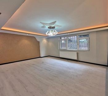 BAHÇEŞEHİR 2.KISIM 3+1 BALKONLU YENİ KREDİYE UYGUN SATILIK DAİRE
