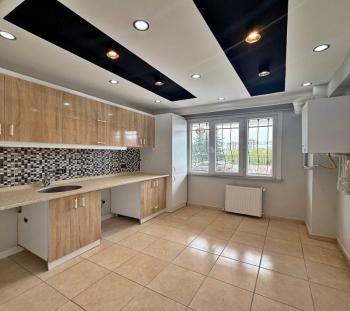 YENİ KREDİYE UYGUN 2+1 AVANTAJLI HEMEN TAPU 85 m² ULAŞIMA YAKIN