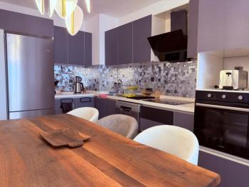 LÜX MİMARİ TASARIM VİLLA TADINDA 2+1 EŞYALI LOFT MANZARALI DAİRE