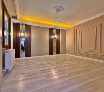 GENİŞ m2 MERKEZİ KONUM ŞIK TASARIM 2+1 BAHÇE KATI SATILIK DAİRE