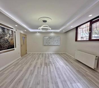 GENİŞ m2 MERKEZİ KONUM ŞIK TASARIM 2+1 BAHÇE KATI SATILIK DAİRE