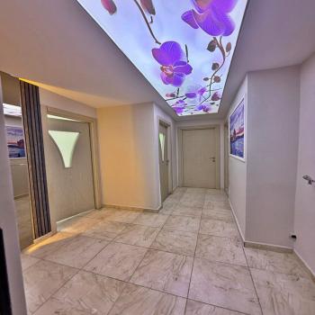 GENİŞ m2 MERKEZİ KONUM ŞIK TASARIM 2+1 BAHÇE KATI SATILIK DAİRE