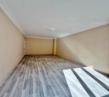 KALABALIK AİLEYE ÖZEL GENİŞLİKTE 2+1 FERAH AYDINLIK 105m² DAİRE
