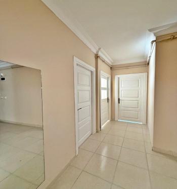 KALABALIK AİLEYE ÖZEL GENİŞLİKTE 2+1 FERAH AYDINLIK 105m² DAİRE