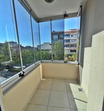 KALABALIK AİLEYE ÖZEL GENİŞLİKTE 2+1 FERAH AYDINLIK 105m² DAİRE