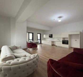 HAVUZLU OTOPARKLI MANZARALI ULTRA GENİŞ 3+1 SİTE İÇİ FERAH DAİRE