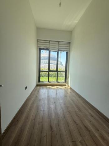 SİTE İÇERİSİNDE GENİŞ MÜSTAKİL BAHÇELİ 2+1 MODERN TASARIMLI SATILIK DAİRE