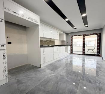 BAHÇEŞEHİR HEMEN TAPU KREDİYE UYGUN 3+1 BAHÇEŞEHİR KONUM SIFIR İNŞAAT DAİRE