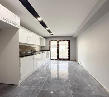 BAHÇEŞEHİR HEMEN TAPU KREDİYE UYGUN 3+1 BAHÇEŞEHİR KONUM SIFIR İNŞAAT DAİRE