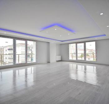 BAHÇEŞEHİR BÖLGESİ EMİNEVİM FUZULEV KATILIMEV SİNPAŞ KATILIM FİNANSMANLARINA UYGUN 2+1 SATILIK FIRSAT DAİRE