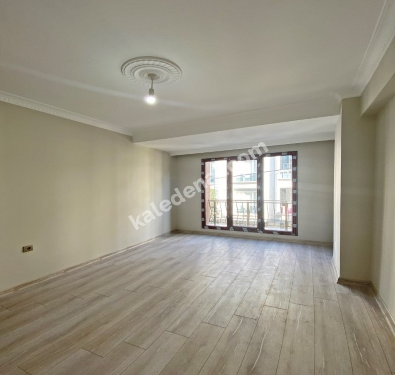 BAHÇEŞEHİR 2.KISIM 2+1 BALKONLU YENİ KREDİYE UYGUN SATILIK DAİRE