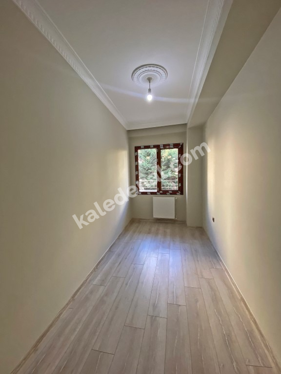 BAHÇEŞEHİR 2.KISIM 2+1 BALKONLU YENİ KREDİYE UYGUN SATILIK DAİRE