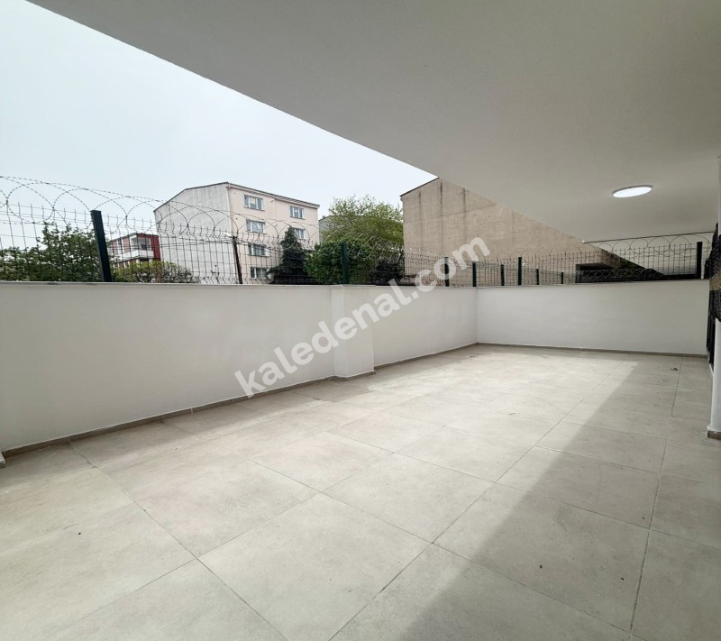 BAHÇEŞEHİR 2.KISIM 3+1 BALKONLU YENİ KREDİYE UYGUN SATILIK DAİRE