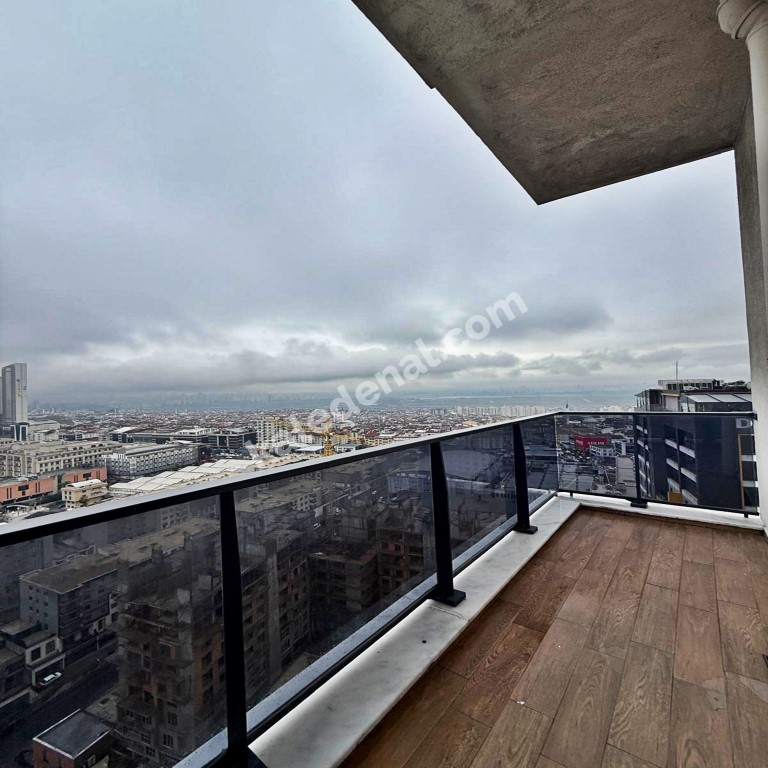 GÖL & DENİZ MANZARALI LOFT TASARIM 2+1 BALKONLU LÜX SATILIK DAİRE