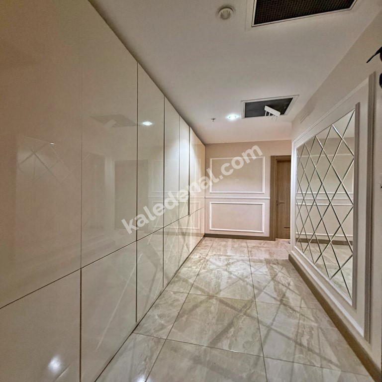 GÖL & DENİZ MANZARALI LOFT TASARIM 2+1 BALKONLU LÜX SATILIK DAİRE
