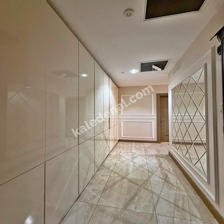 GÖL & DENİZ MANZARALI LOFT TASARIM 2+1 BALKONLU LÜX SATILIK DAİRE