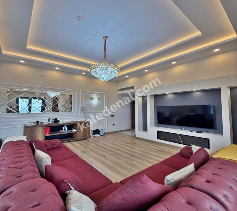 GÖL & DENİZ MANZARALI LOFT TASARIM 2+1 BALKONLU LÜX SATILIK DAİRE