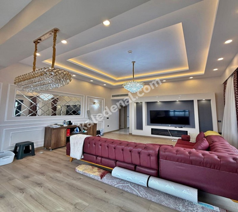 GÖL & DENİZ MANZARALI LOFT TASARIM 2+1 BALKONLU LÜX SATILIK DAİRE