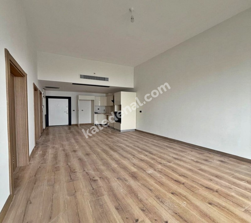 KALİTELİ YAŞAM ADRESİ YENİ 1+1 FERAH VE KONFORLU SİTEDE SATILIK