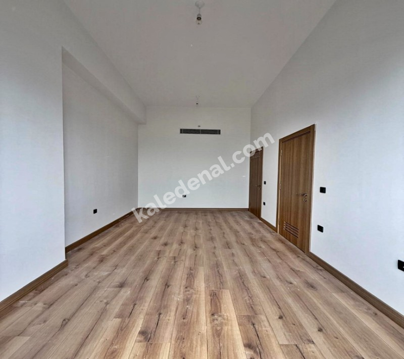 KALİTELİ YAŞAM ADRESİ YENİ 1+1 FERAH VE KONFORLU SİTEDE SATILIK