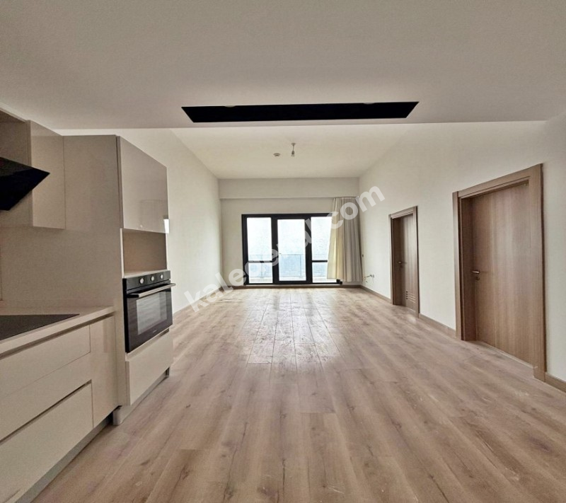 KALİTELİ YAŞAM ADRESİ YENİ 1+1 FERAH VE KONFORLU SİTEDE SATILIK