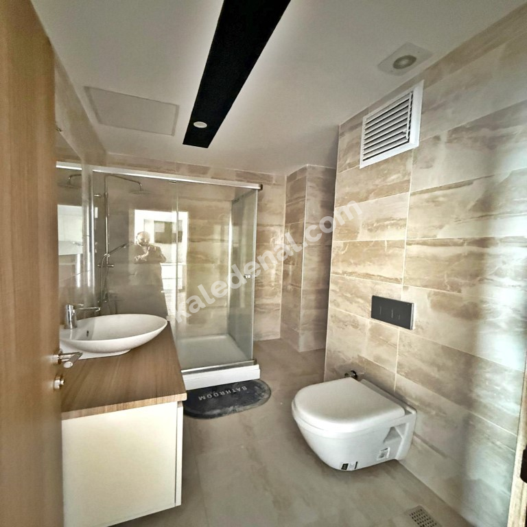 KALİTELİ YAŞAM ADRESİ YENİ 1+1 FERAH VE KONFORLU SİTEDE SATILIK