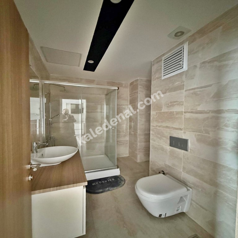 KALİTELİ YAŞAM ADRESİ YENİ 1+1 FERAH VE KONFORLU SİTEDE SATILIK