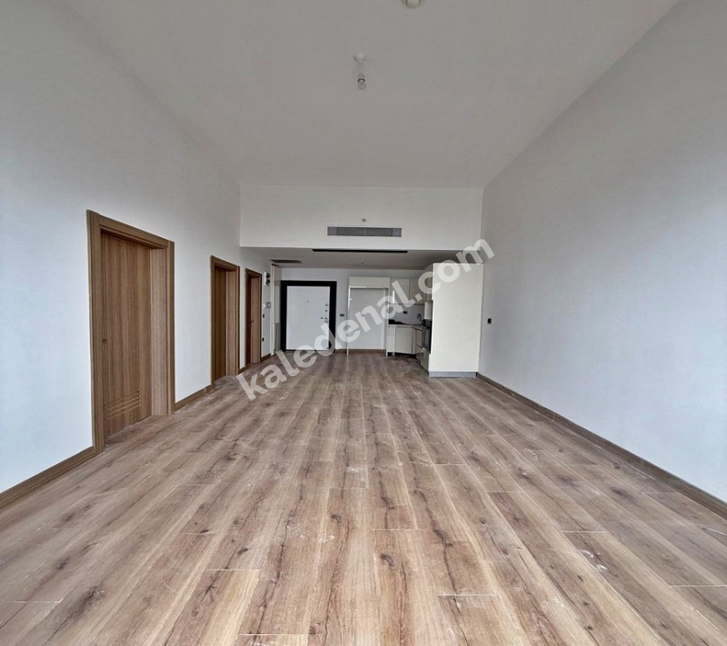 KALİTELİ YAŞAM ADRESİ YENİ 1+1 FERAH VE KONFORLU SİTEDE SATILIK